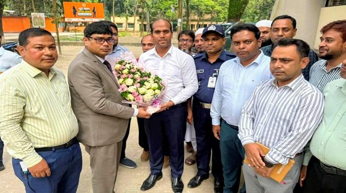 পলাশবাড়ীতে জেলা প্রশাসক এর মতবিনিময় সভা