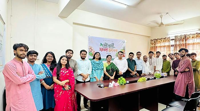 ‎এক যুগে পদার্পণে নজরুল বিশ্ববিদ্যালয় সাংবাদিক সমিতির বর্ণিল ফল উৎসব