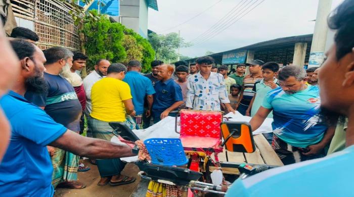 সৈয়দপুরে বাসচাপায় কৃষক নিহত