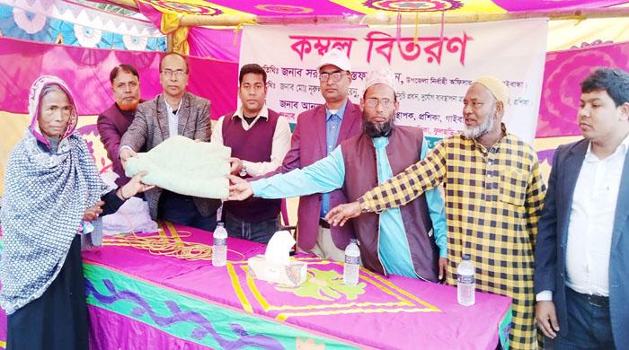 সাঘাটায় প্রশিকার কম্বল বিতরণ