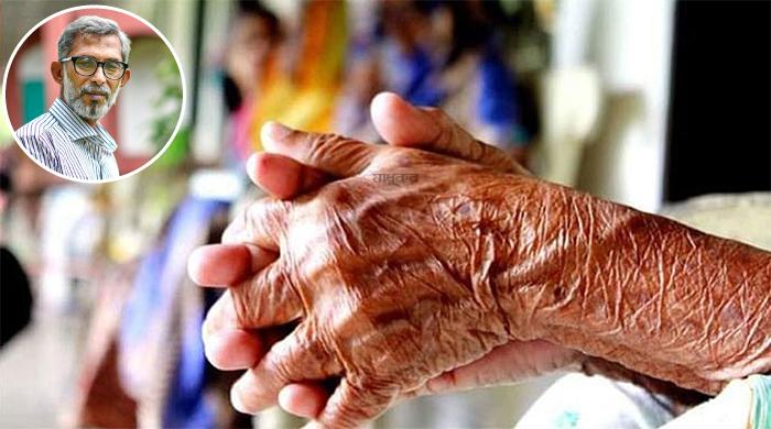কেমন আছেন বৃদ্ধাশ্রমের মায়েরা