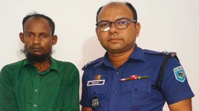 গোবিন্দগঞ্জে একাধিক ডাকাতি ও অস্ত্র মামলার আসামী গ্রেফতার 