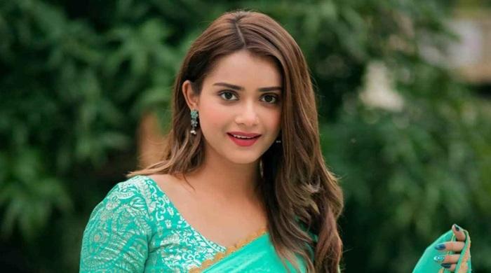 দুর্ঘটনার ৭ ঘণ্টা পর তিশার অদ্ভুত স্ট্যাটাস দুর্ঘটনার ৭ ঘণ্টা পর তিশার অদ্ভুত স্ট্যাটাস