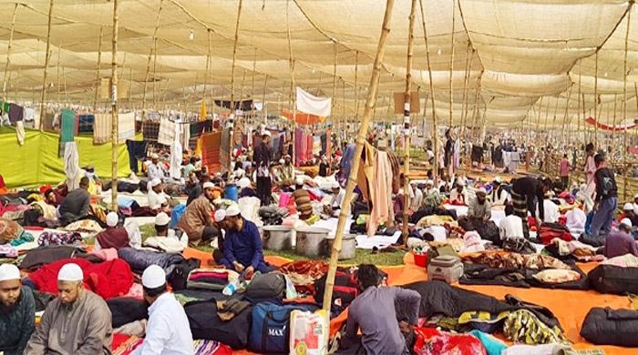 ৫৬তম বিশ্ব ইজতেমায় মুসল্লিদের পদভারে মুখর তুরাগ তীর