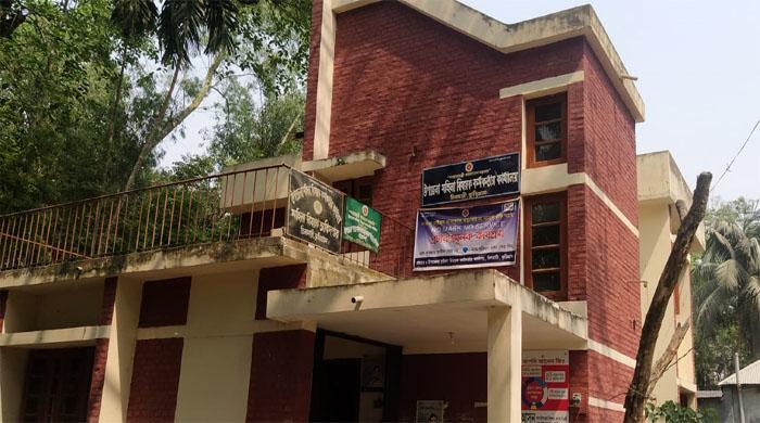 প্রশিক্ষণের কাঁচামাল সরবরাহ করে না চিলমারী মহিলা বিষয়ক অধিদপ্তর