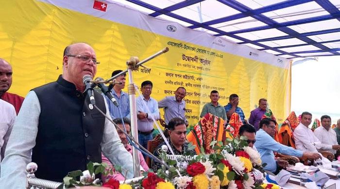 গাইবান্ধায় ২ দিনব্যাপী ব্যতিক্রমধর্মী চর মেলা গাইবান্ধায় ২ দিনব্যাপী ব্যতিক্রমধর্মী চর মেলা