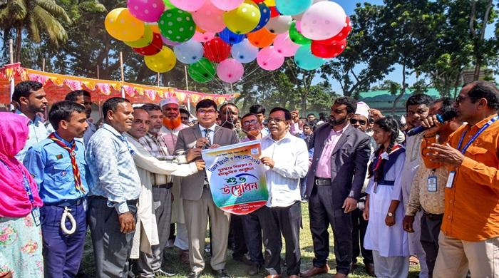 গাইবান্ধায় দু’দিনব্যাপী বিজ্ঞান উদ্ভাবনী ও শিক্ষা মেলা শুরু