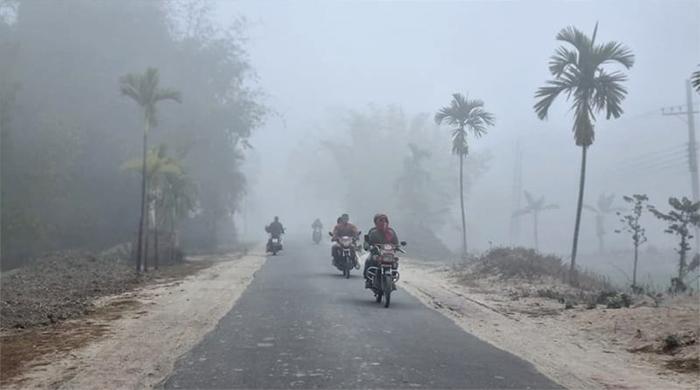 তেঁতুলিয়ায় বাড়ছে শীত, তাপমাত্রা নামল ১২.৬ ডিগ্রি সেলসিয়াসে 