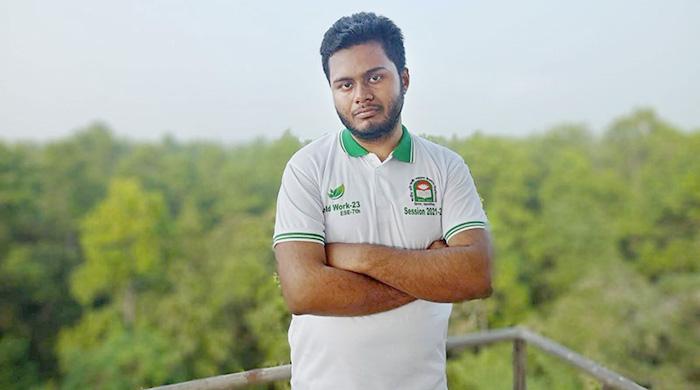 ক্যাম্পাসে ফেরার পথে সড়কে প্রাণ ঝড়ল শিক্ষার্থী জাহিদের, ক্যাম্পাসজুড়ে শোক