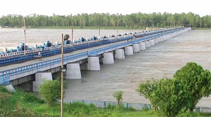 লালমনিরহাটে তিস্তার পানি বিপৎসীমার ওপরে, বন্যার শঙ্কা
