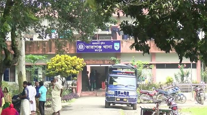 তারাগঞ্জে গণপিটুনিতে জামাই-শ্বশুর নিহতের ঘটনায় ৮ পুলিশ সাময়িক বরখাস্ত 