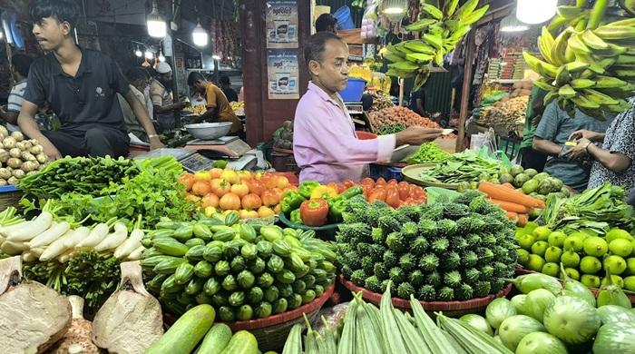 সবজির বাজারে অস্থিরতা কিছুটা কমেছে