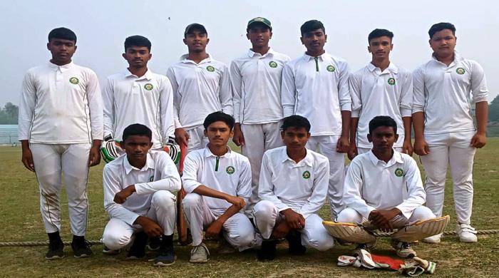 গাইবান্ধা পুলিশ লাইন্স স্কুল দল-১ উইকেটে মহিমাগঞ্জ উচ্চ বিদ্যালয় দলকে পরাজিত