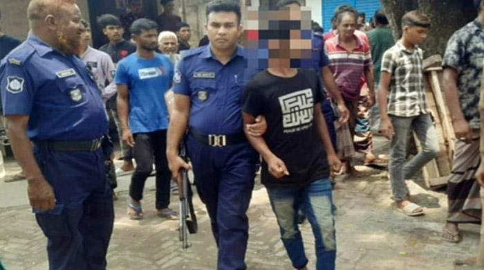 ডিস লাইন ঠিক করার অজুহাতে বাড়িতে ঢুকে টাকা-স্বর্ণালঙ্কার লুট