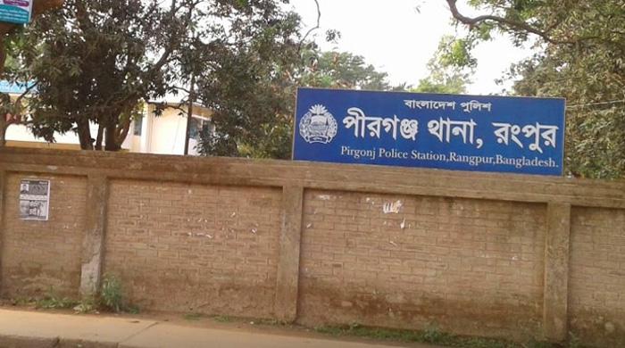 পীরগঞ্জের আখ ক্ষেত থেকে মহিলার গলিত লাশ উদ্ধার