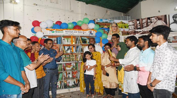 গাইবান্ধায় কথাসাহিত্যিক ইমদাদুল হক মিলন কর্ণার উদ্বোধন 