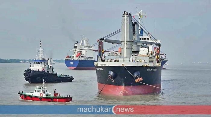 মে মাসে ১৯ জাহাজে দেশে আসছে সাড়ে ৫ লাখ টনের বেশি জ্বালানি