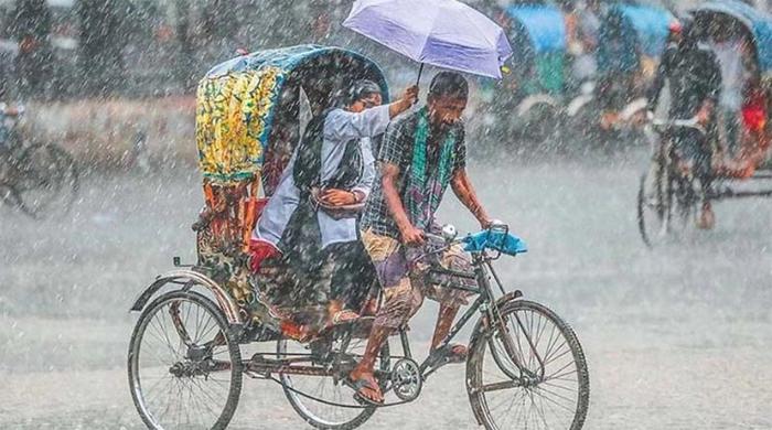 তিনদিনের মধ্যে কমতে পারে বৃষ্টিপাতের প্রবণতা তিনদিনের মধ্যে কমতে পারে বৃষ্টিপাতের প্রবণতা
