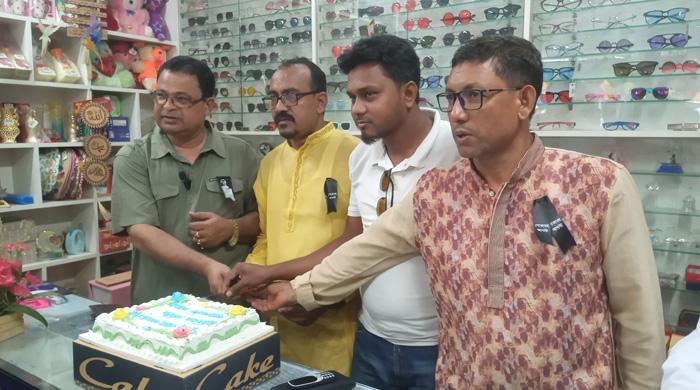 পলাশবাড়ীতে এ,জে,আর পার্সেল এন্ড কুরিয়ার সার্ভিস শাখার উদ্বোধন