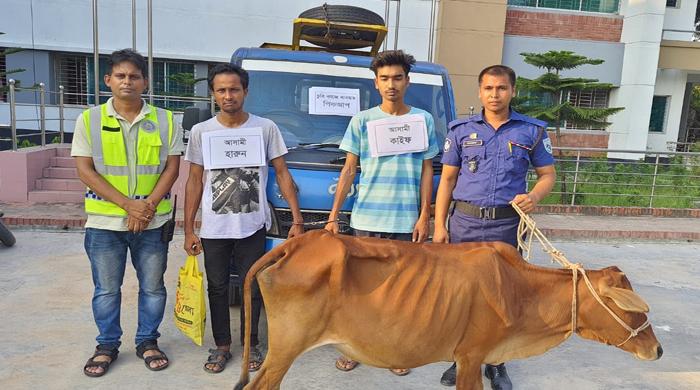 গোবিন্দগঞ্জে চোরকে গণধোলাই দিয়ে পুলিশে সোর্পদ