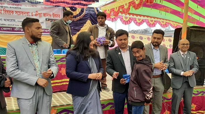  নওগাঁয় অটিজম ও বিশেষ চাহিদা সম্পন্ন শিশুদের ক্রীড়া প্রতিযোগিতা অনুষ্ঠিত