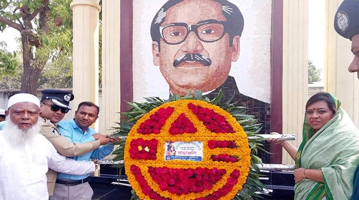 সুন্দরগঞ্জে বঙ্গবন্ধুর জন্মদিন ও জাতীয় শিশু দিবস পালিত সুন্দরগঞ্জে বঙ্গবন্ধুর জন্মদিন ও জাতীয় শিশু দিবস পালিত