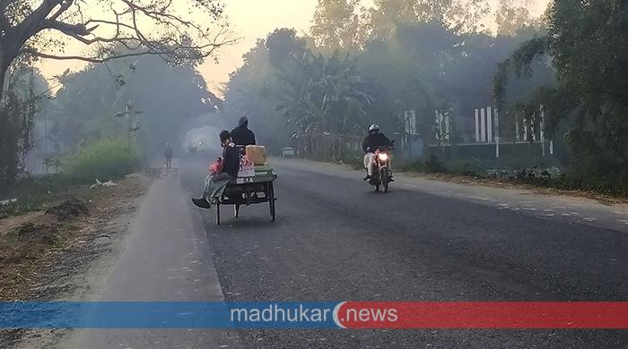 তেঁতুলিয়ায় এক সপ্তাহ ধরে বইছে মৃদু শৈত্যপ্রবাহ