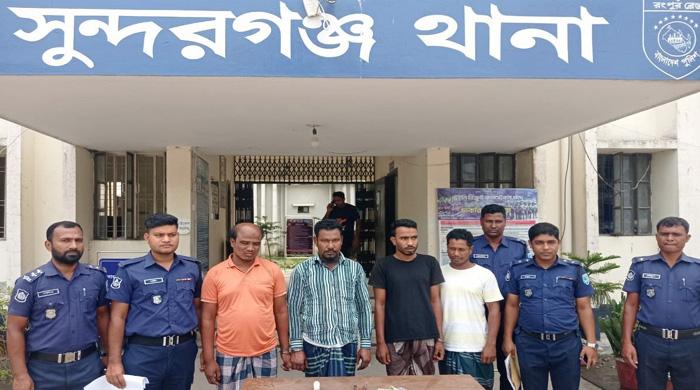 সুন্দরগঞ্জে চার চোর গ্রেপ্তার