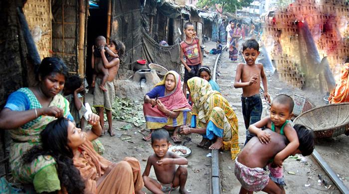 দেশের ৪ কোটির বেশি মানুষ চরম দারিদ্র্যে : জাতিসংঘ