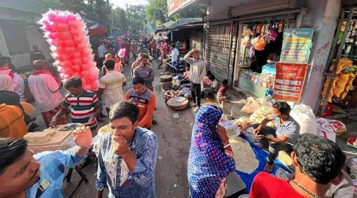 গোবিন্দগঞ্জে হয়ে গেল ঐতিহ্যবাহী নবান্ন মেলা 