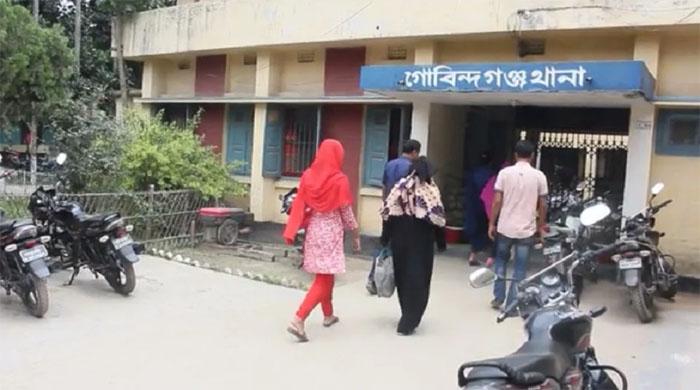 গোবিন্দগঞ্জে টাকা ধার দেয়ার কথা বলে ধর্ষণ, ধর্ষক গ্রেফতার গোবিন্দগঞ্জে টাকা ধার দেয়ার কথা বলে ধর্ষণ, ধর্ষক গ্রেফতার