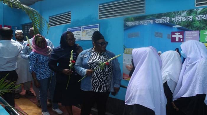 এসকেএস’র ওয়াশ’ কর্মসূচি পরিদর্শনে পূর্ব আফ্রিকার ৪টি দেশের কান্ট্রিডিরেক্টর