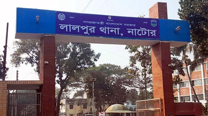 ২৪ ঘণ্টার ব্যবধানে দুই সন্তানের মৃত্যু, বাবাও জীবন-মৃত্যুর সন্ধিক্ষণে