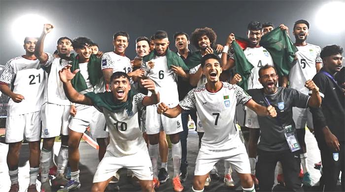 ভারতকে হারিয়ে ২ কোটি টাকা পুরস্কার পাচ্ছেন ফুটবলাররা 