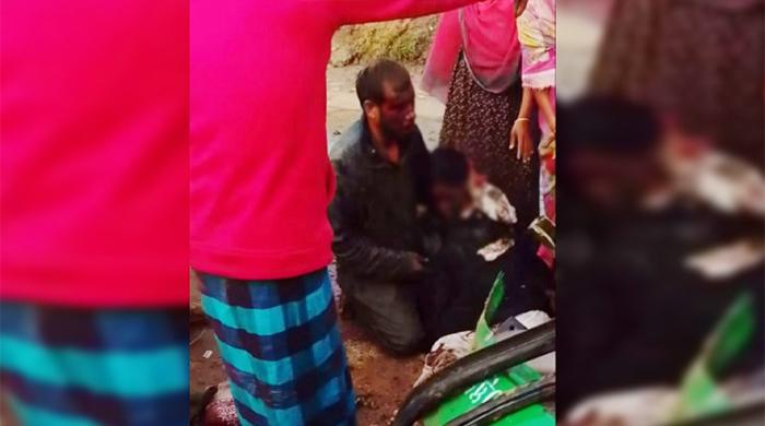 কক্সবাজারে ডাম্প ট্রাক-অটোরিকশা সংঘর্ষে নিহত ৫ কক্সবাজারে ডাম্প ট্রাক-অটোরিকশা সংঘর্ষে নিহত ৫