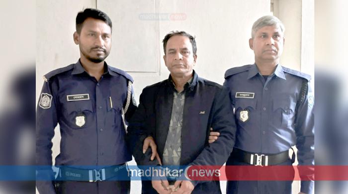 পলাশবাড়ীতে মা-বাবাকে নির্যাতনের অভিযোগে ছেলে গ্রেপ্তার