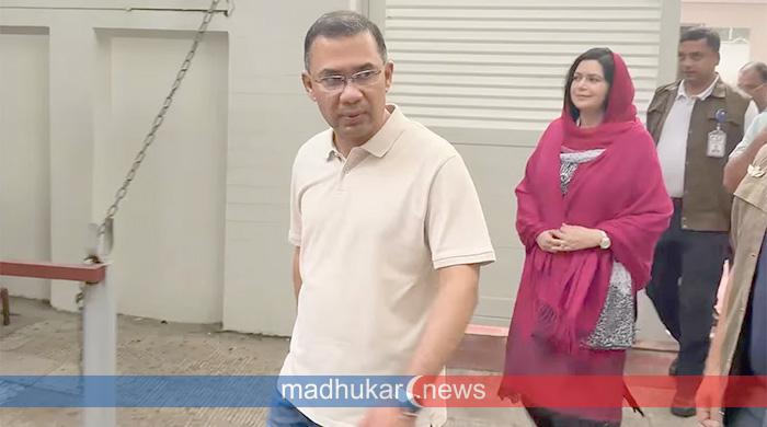 বগুড়া সফরে এসেছেন প্রধানমন্ত্রী তারেক রহমান 