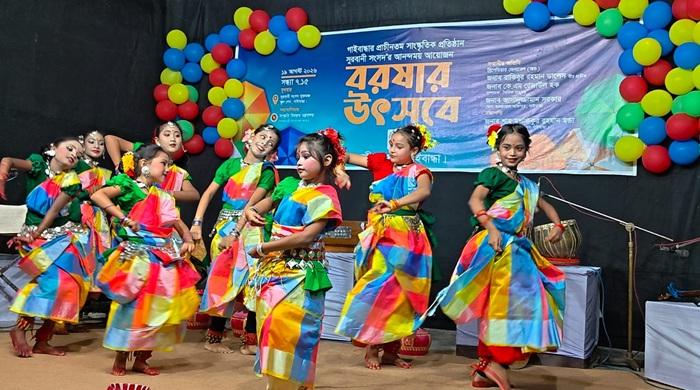 সুরবাণী’র আয়োজনে গাইবান্ধায় বর্ষার উৎসবে আলোচনা ও সাংস্কৃতিক অনুষ্ঠান 