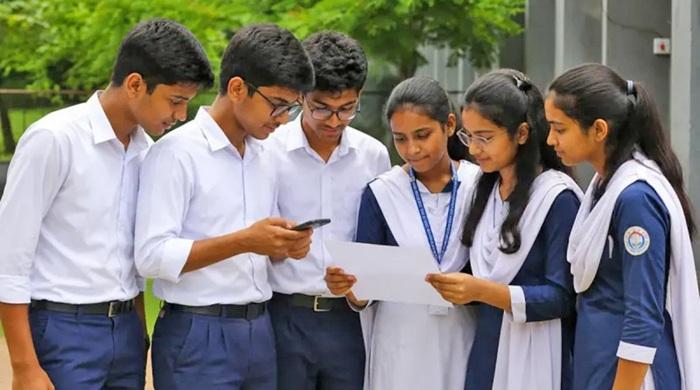 একাদশ শ্রেণিতে ভর্তি, ক্লাস শুরু ২৪ সেপ্টেম্বর