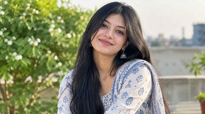 ঘুমের সময় চুল পড়া কমাবে যে ৭টি অভ্যাস