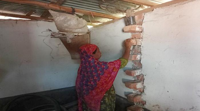 পীরগঞ্জে আশ্রয়ণ প্রকল্পের হস্তান্তরের ঘর ২ বছরেও নির্মাণ কাজ শেষ হয়নি