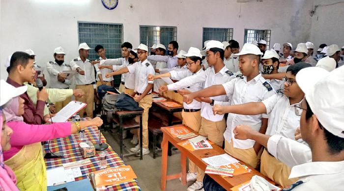 দিনাজপুরে বাল্যবিবাহ বিষয়ক স্কুল ক্যাম্পেইন