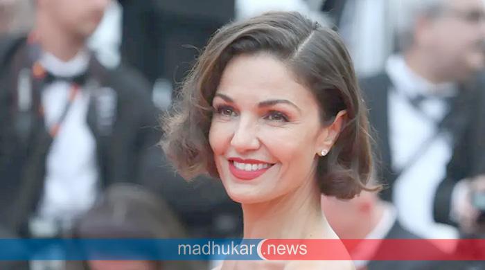 মারা গেলেন জনপ্রিয় ফরাসি অভিনেত্রী নাদিয়া ফারেস