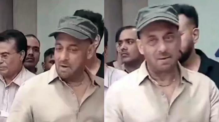 সালমান খানের শরীর ভেঙে পড়ছে, কী হয়েছে অভিনেতার?