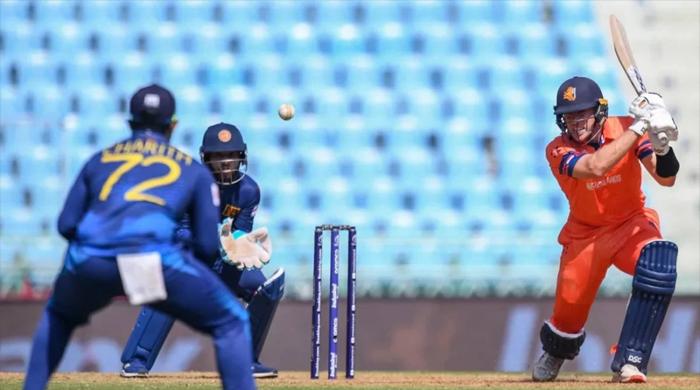 শ্রীলঙ্কাকে ২৬৩ রানের চ্যালেঞ্জ নেদারল্যান্ডসের