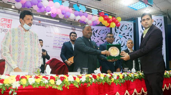 গাইবান্ধার সেরা তরুণ করদাতা হলেন মাসুদ রানা মুন্না