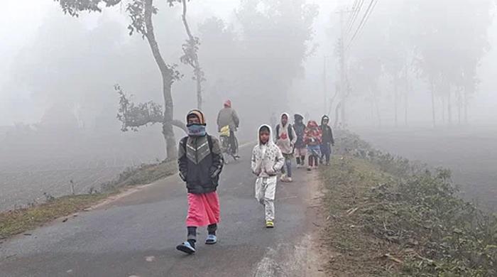 শীতের কারণে বগুড়া-লালমনিরহাটেও বিদ্যালয় বন্ধ