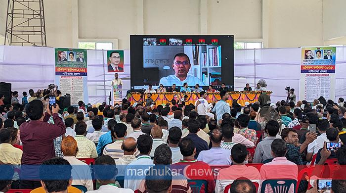 অদৃশ্য শক্তি ও ফ্যাসিবাদী ষড়যন্ত্রকারীদের মোকাবিলায় ঐক্যবদ্ধ থাকতে হবে: তারেক রহমান