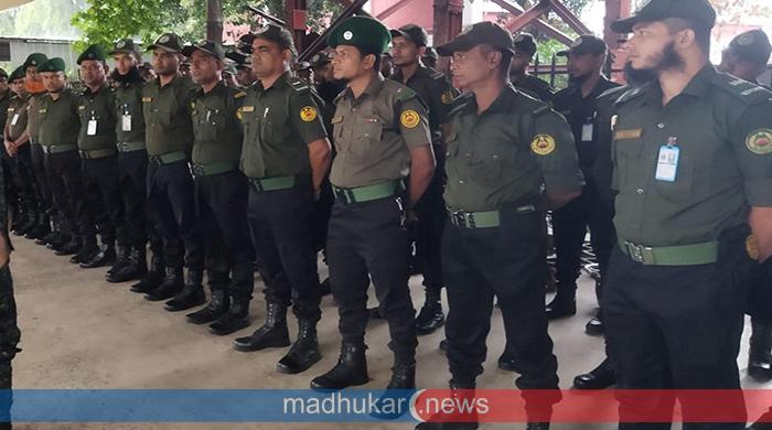 চিকিৎসকদের নিরাপত্তায় হাসপাতালে মোতায়েন হচ্ছে ১০ জন করে আনসার