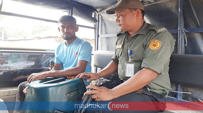 গোবিন্দগঞ্জে অবৈধ জ্বালানি ব্যবসা: ৫ দিনের কারাদণ্ড, ডিজেল-পেট্রোল জব্দ